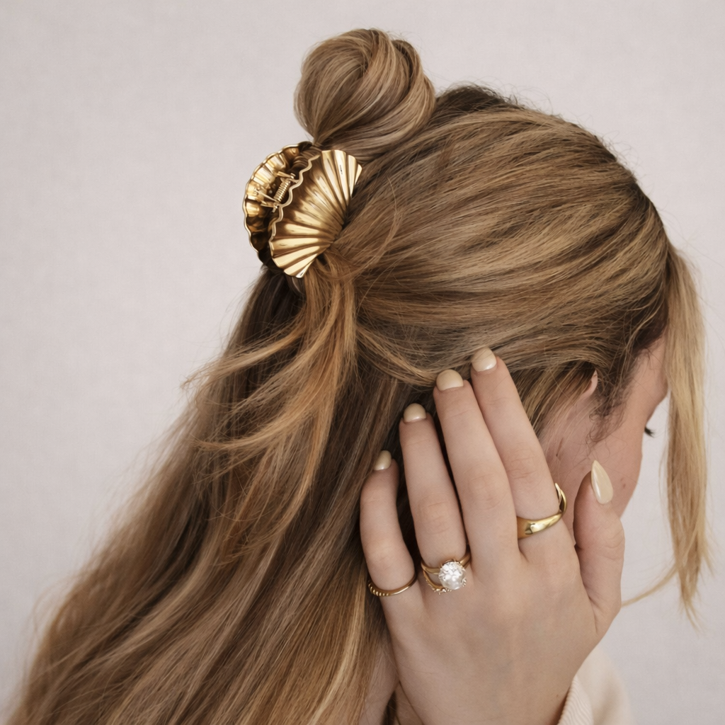 Gold Shell Claw Clip